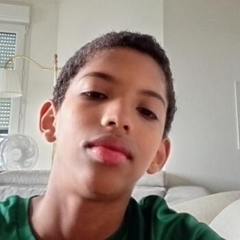 Babysitter in Le Blanc-Mesnil: Issa