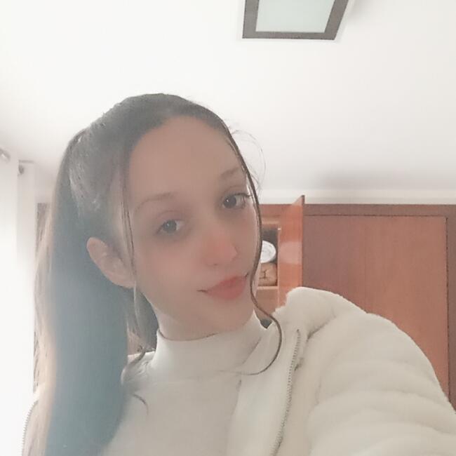 Babysitter in Sabadell: Esther