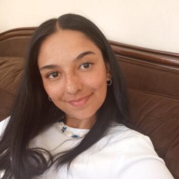 Babysitter in Rosario: Ana