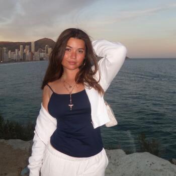 Canguro en Gijón: Alexia