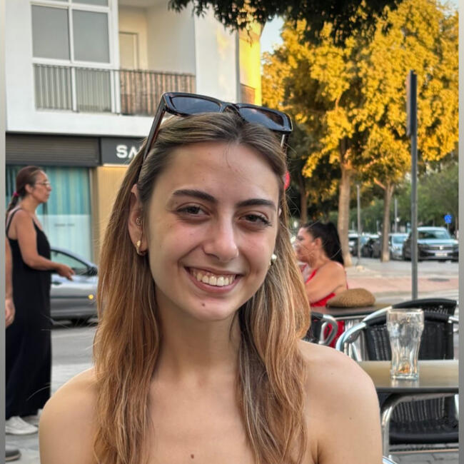 Babysitter in Jerez de la Frontera: Espe