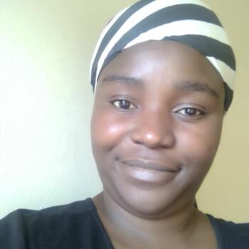 Babysitter Randburg: Cynthia