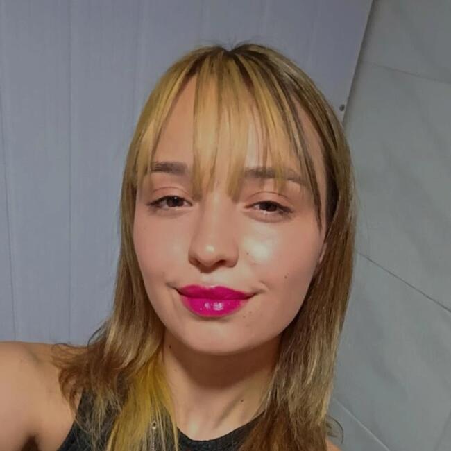 Babysitter in Montevideo: Emma Ramirez 