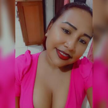 Babysitter in Ananindeua: Simony