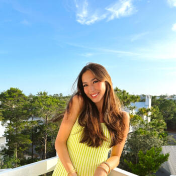 Babysitter in Dallas: Sarah