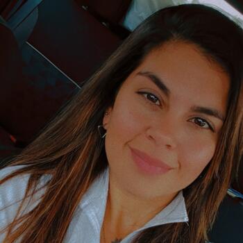Babysitter Punta del Este: Evelyn