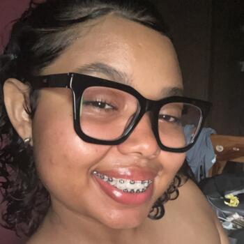 Babysitter Burunga: Alexa