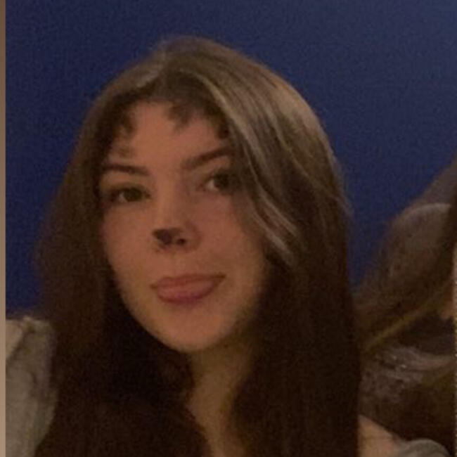 Babysitter in Cork: Caitlin