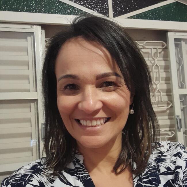 Babysitter in Belo Horizonte: Viviane