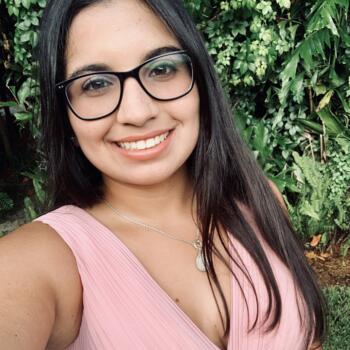 Babysitter in Salto: Malena