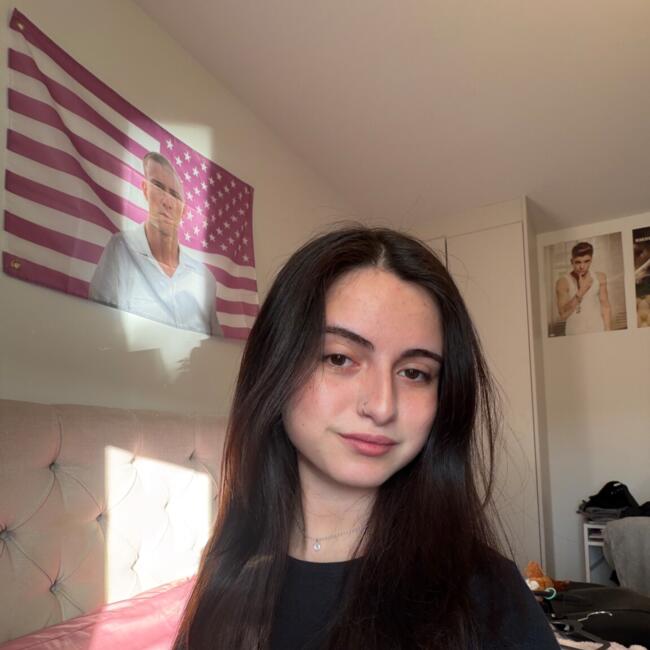 Pengasuh di Dublin: Jhenifer