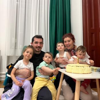 Babysitting job in Oradea: babysitting job Gabriela
