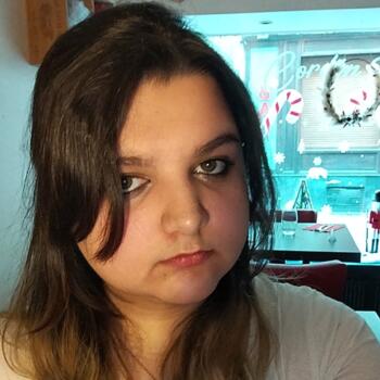 Babysitter in Colmar: Laura