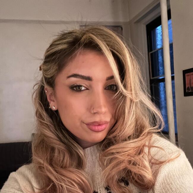 Babysitter in New York: Giulia