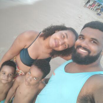 Babysitting job in Salvador: babysitting job Yuri