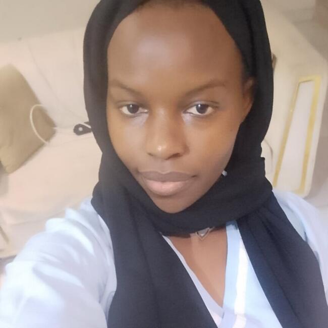 مربية أطفال في الرياض: Morine