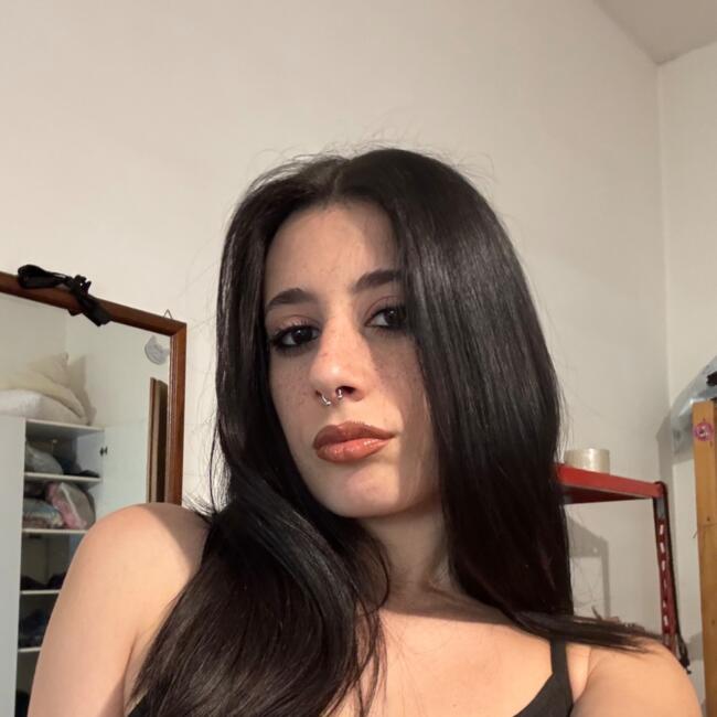 Babysitter in Ferrara: Valentina