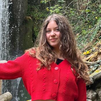 Babysitter στην περιοχή Ρόδος: Ελευθερία