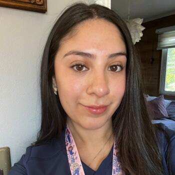 Babysitter in Puente Alto: Camila