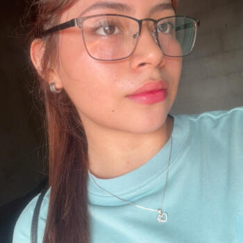 Babysitter in Zacatecoluca: Cinthya