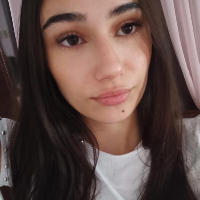 Babysitter a Modena: Angelica