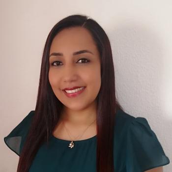 Babysitter Albacete: Mayra