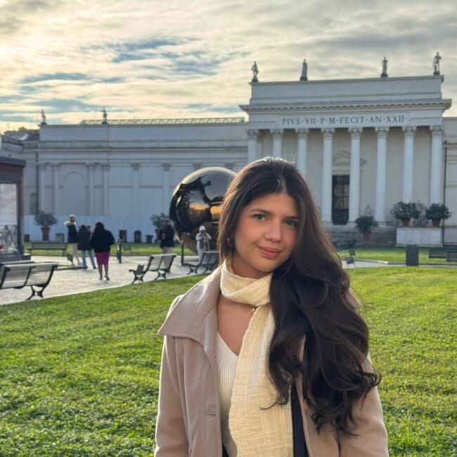 Babysitter in São Paulo: Eveline