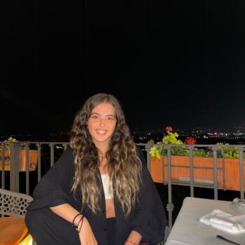 Babysitter in Granada: Nayaa