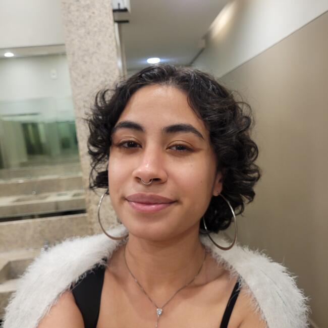Babysitter in Guarulhos: Yasmin