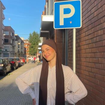 Niñera en Tortosa: Aicha