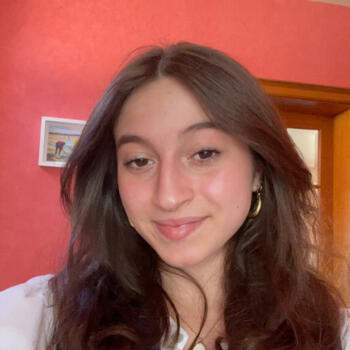 Babysitter in Arras: Amal