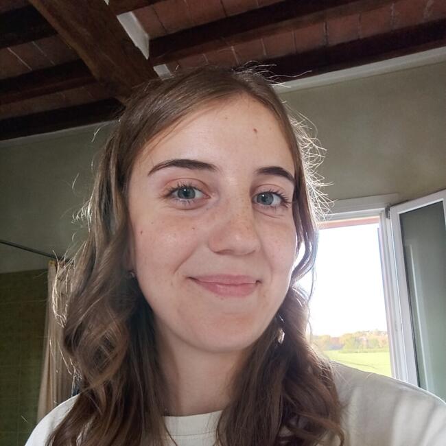 Babysitter in Modena: Alice