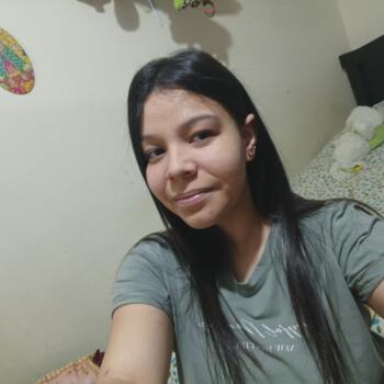 Niñera Itagüí: Valentina