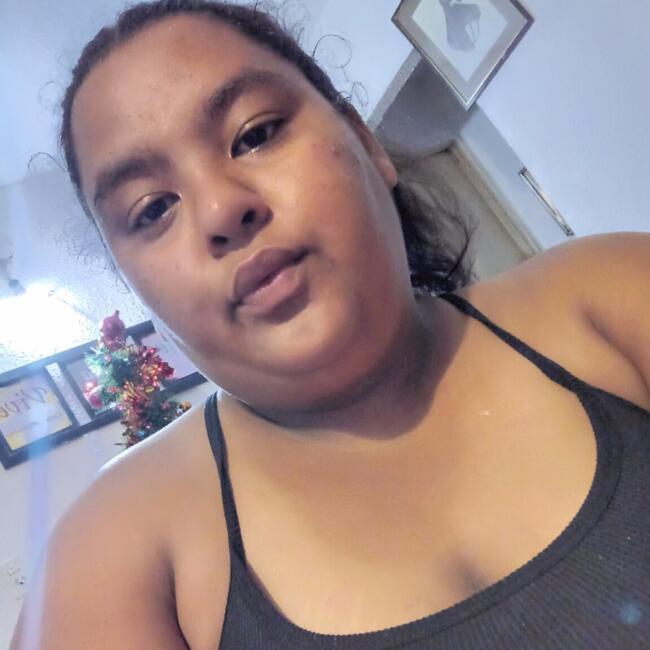 Niñera en Avellaneda (Buenos Aires): Aylen estrella