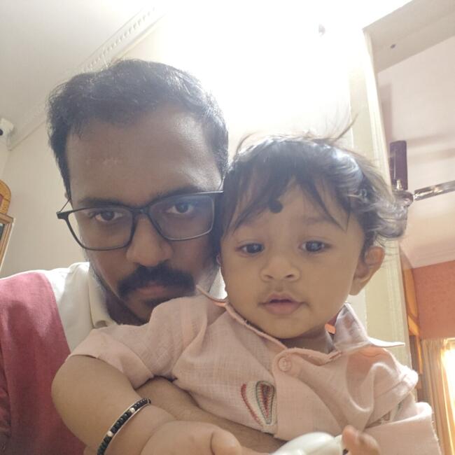 बंगलौर में बेबीसिटिंग की नौकरी: Rakesh