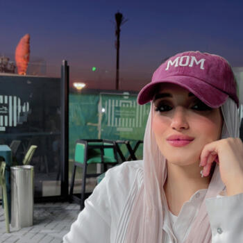 Nanny in Cairo: Aya