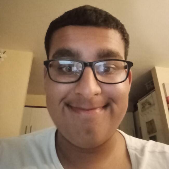 Babysitter in Godalming: Muhammad