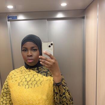 Babysitter in Le Petit-Quevilly: Khadidiatou