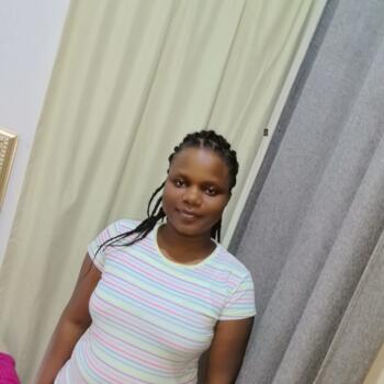 Nanny in Abu Dhabi: FLORENCE