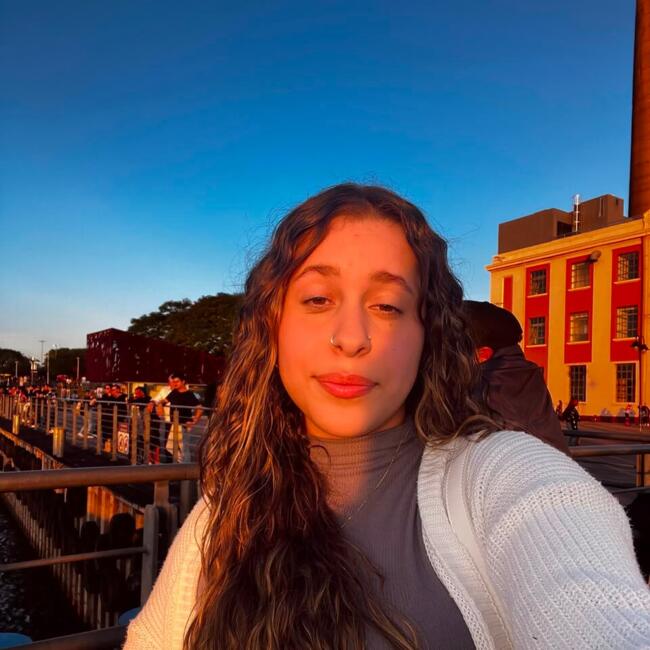 Babysitter in São Leopoldo: Natália