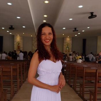 Emprego de babá em João Pessoa: emprego de babá Shirley