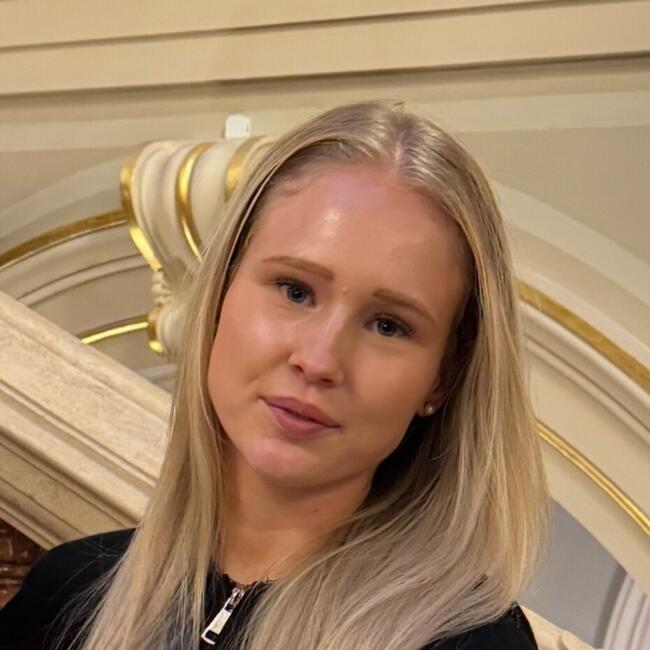 Babysitter in Frasdorf: Isabella