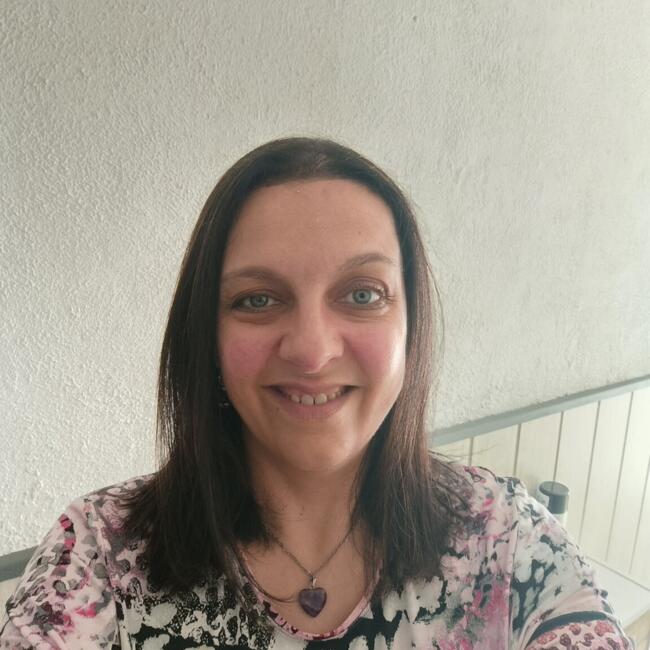 Babysitter in Pouxeux: AURELIE