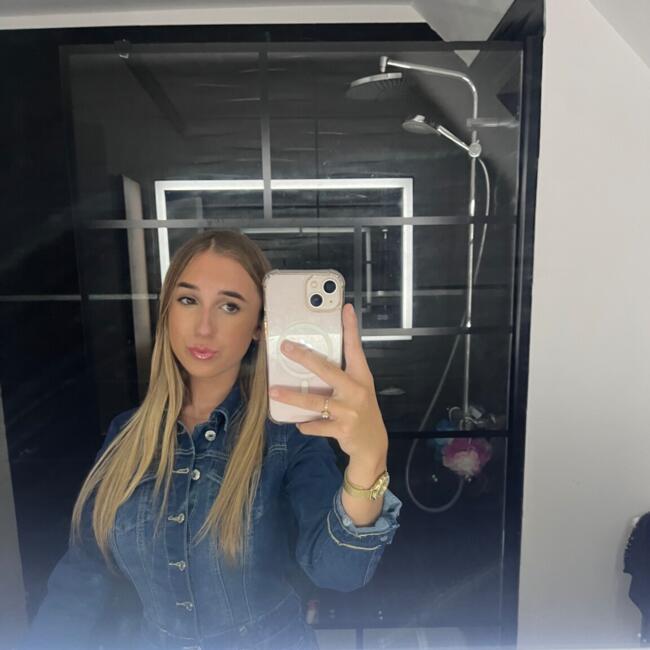 Babysitter in Quimper: MELOE