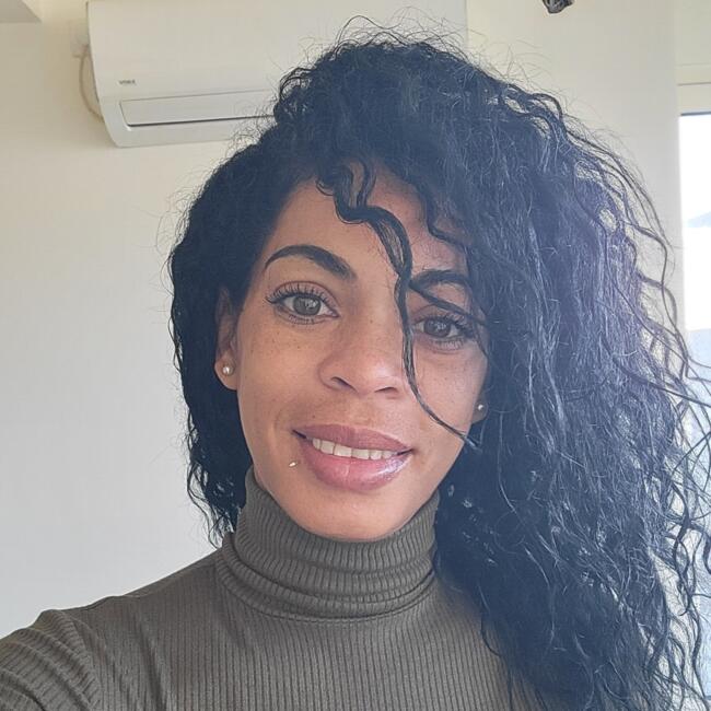 Bebisiterka u Beograd: Yulia