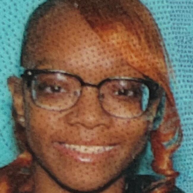 Babysitter in Detroit: Alonna
