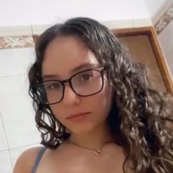 Niñera en Ciudad del Libertador General San Martín: Lucia