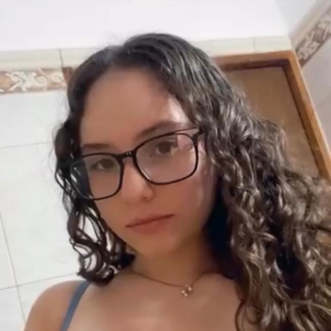 Babysitter in Ciudad del Libertador General San Martín: Lucia