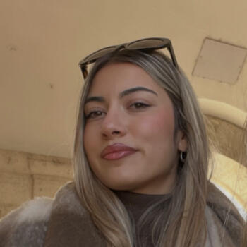 Babysitter Αθήνα: Νεφέλη Χρυσοβεργη