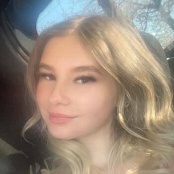 Babysitter in Carlisle: Shea